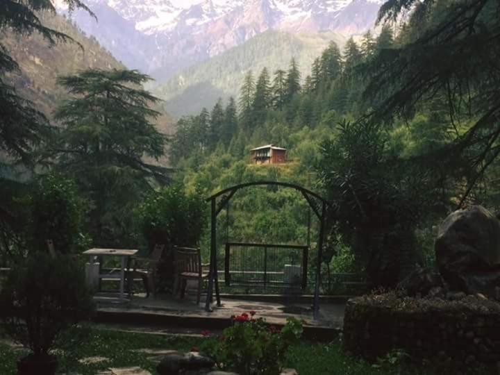 Hotel Deep Forest Kasol Luaran gambar